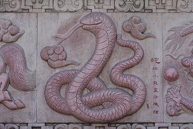 《夺宝奇兵：古老之圈》里印第安纳不可能成为枪手